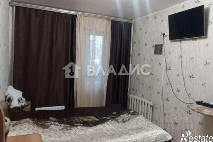 2-комн квартира Коммунистическая улица, 110,  д. 110