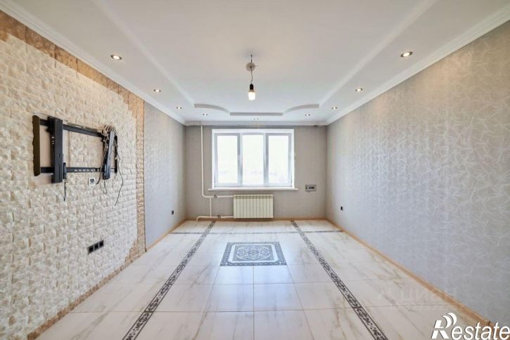 2-комн квартира ул Артема, 102,  д. 102