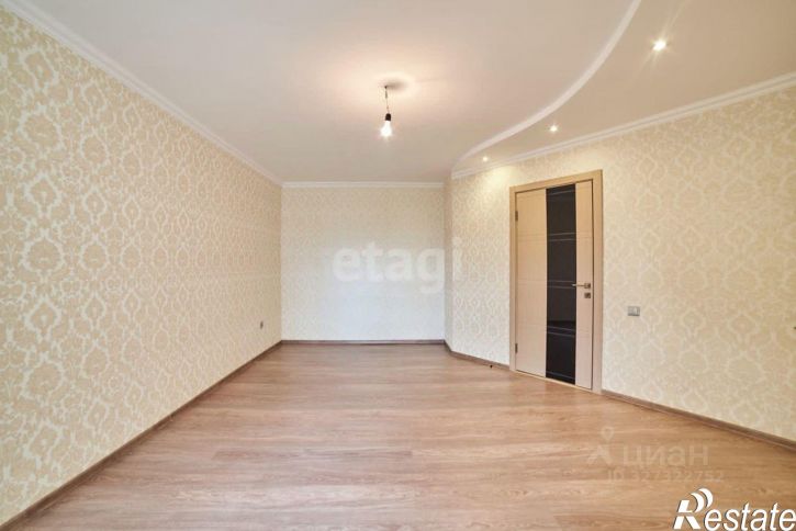 2-комн квартира ул Артема, 102,  д. 102