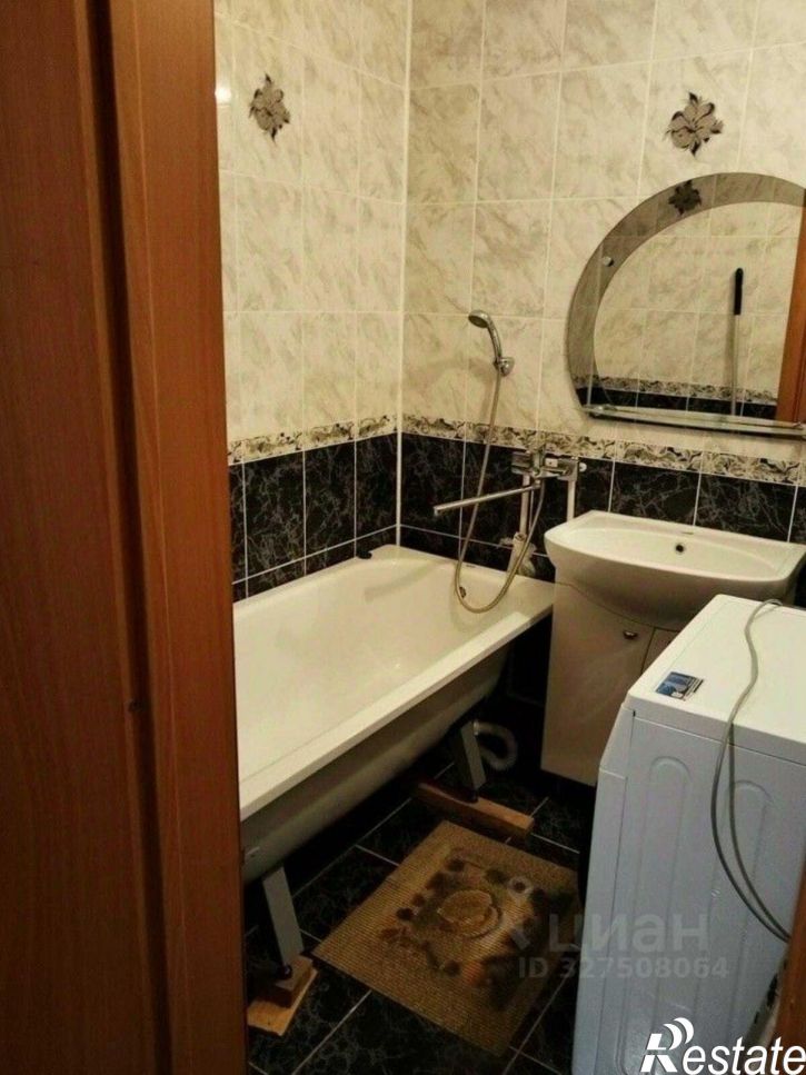1-комн квартира ул Артема, 64,  д. 64