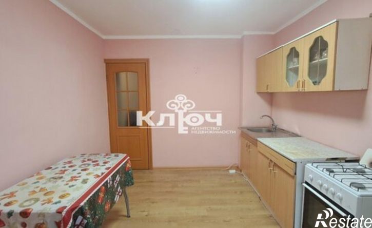 2-комн квартира ул Артема, 100,  д. 100