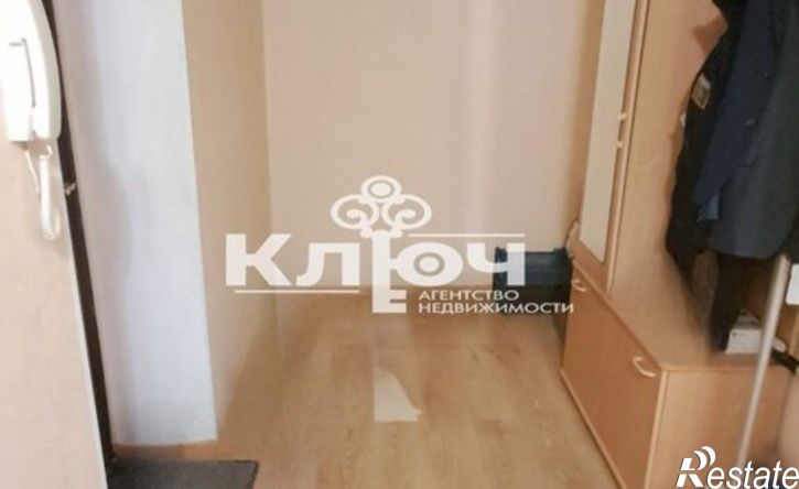 2-комн квартира ул Артема, 100,  д. 100