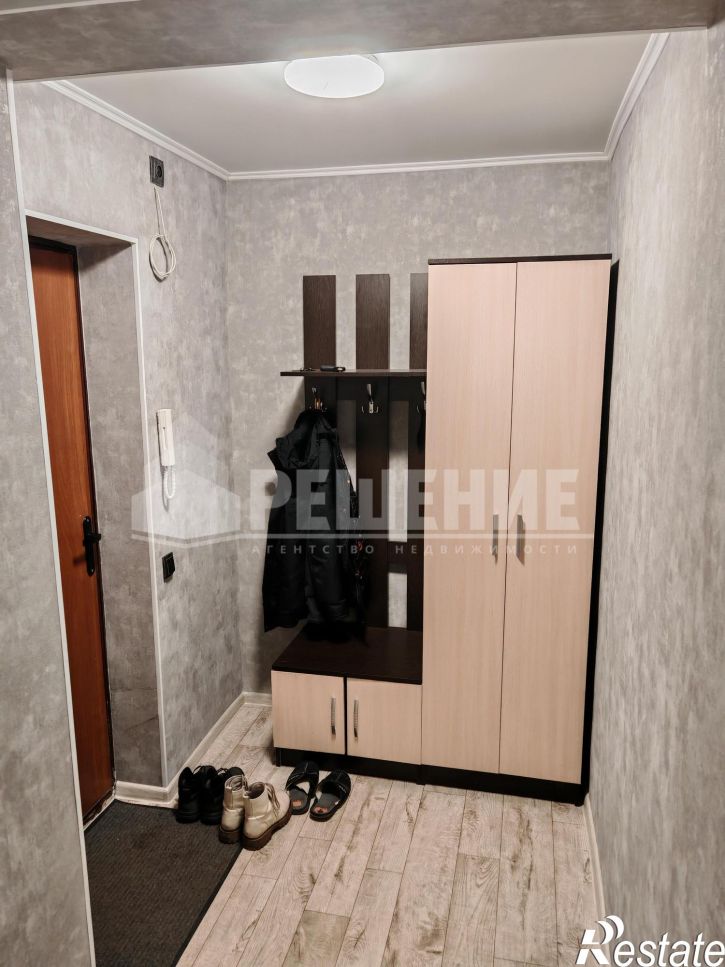1-комн квартира Артема улица,70