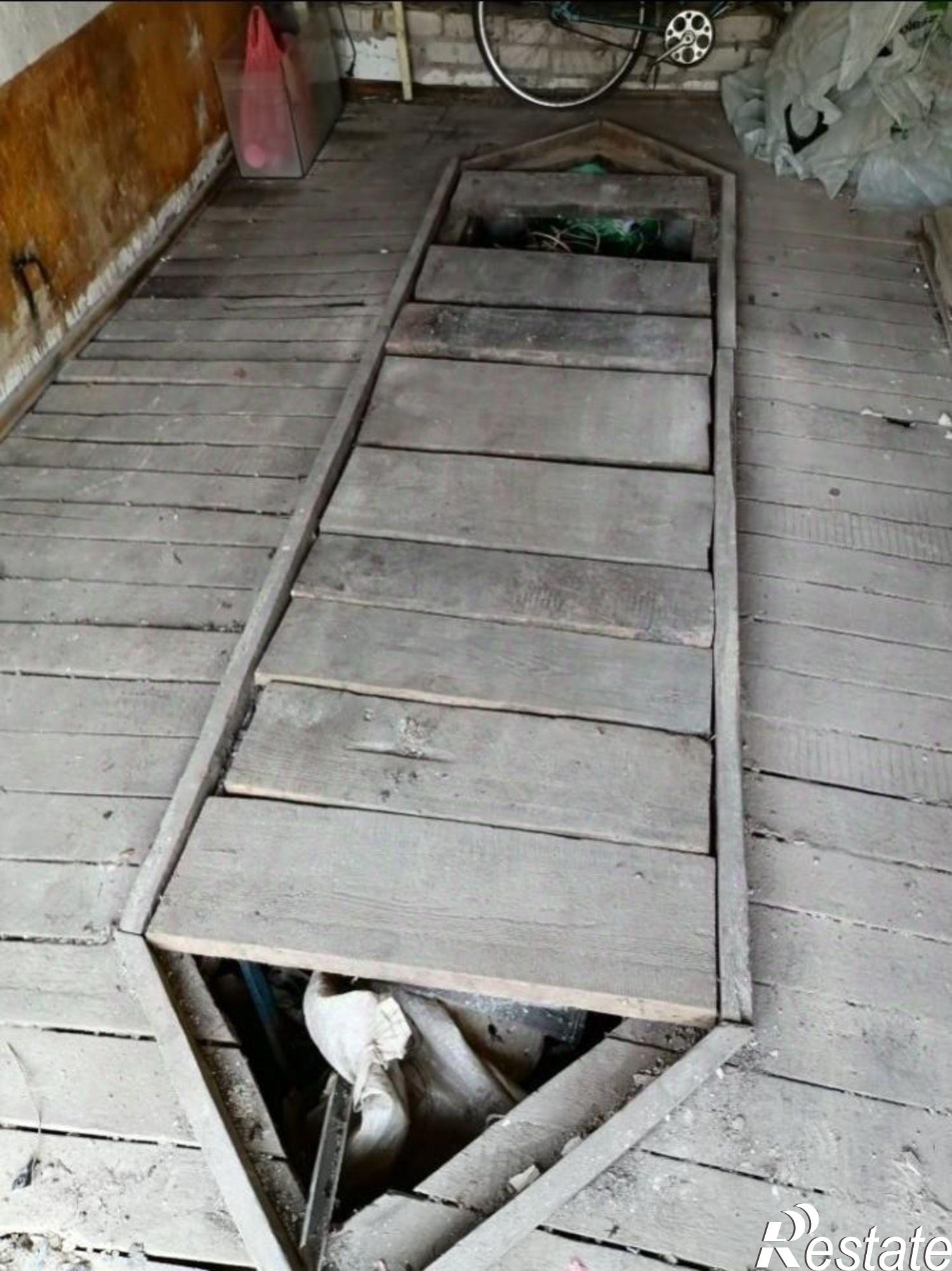 Купить гараж, место в паркинге за 299 003 рублей