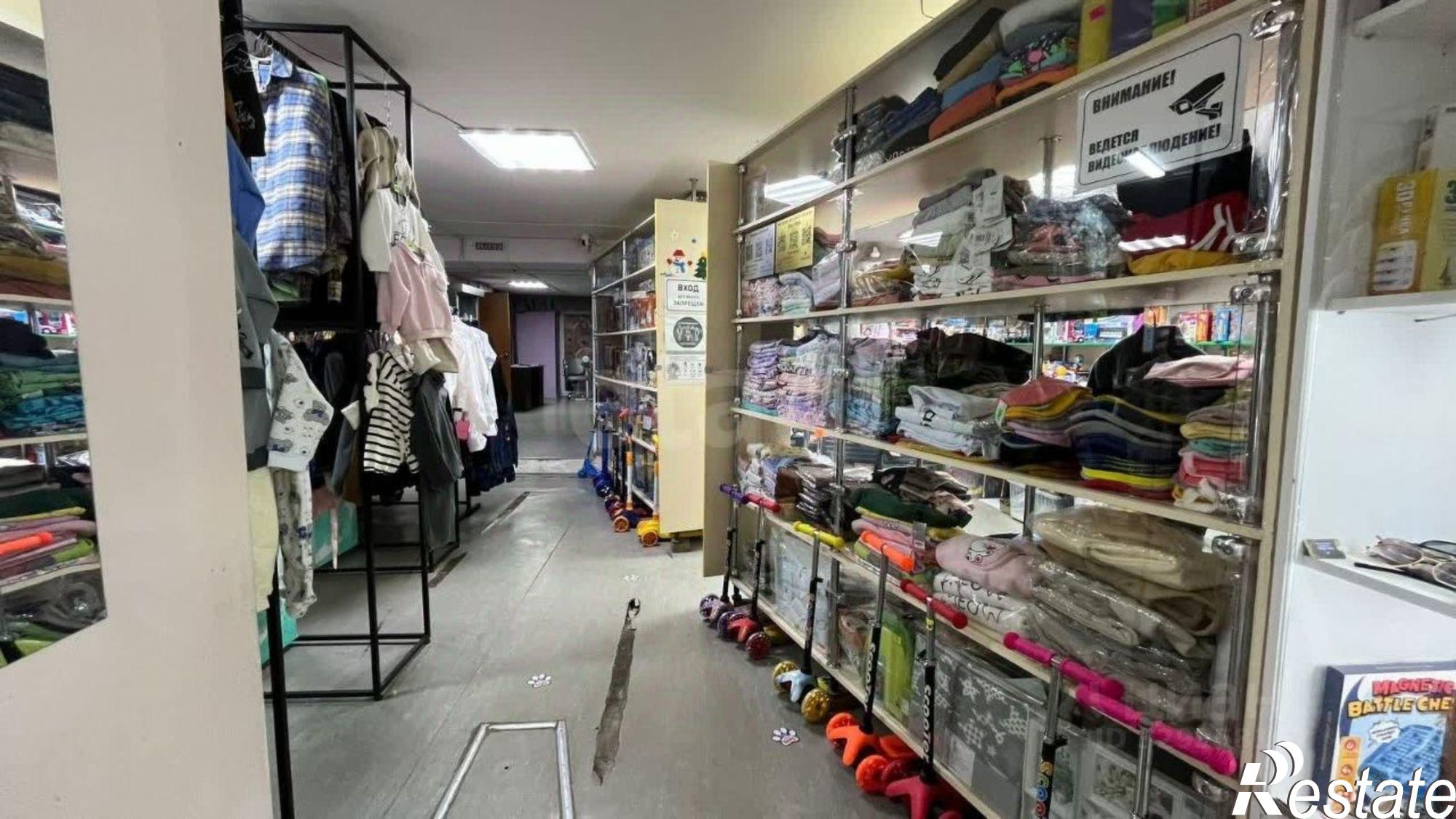 Купить торговое помещение за 4 784 190 рублей на ул Артема, 149