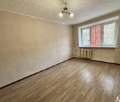 комната 13 кв м улица Химиков, 24