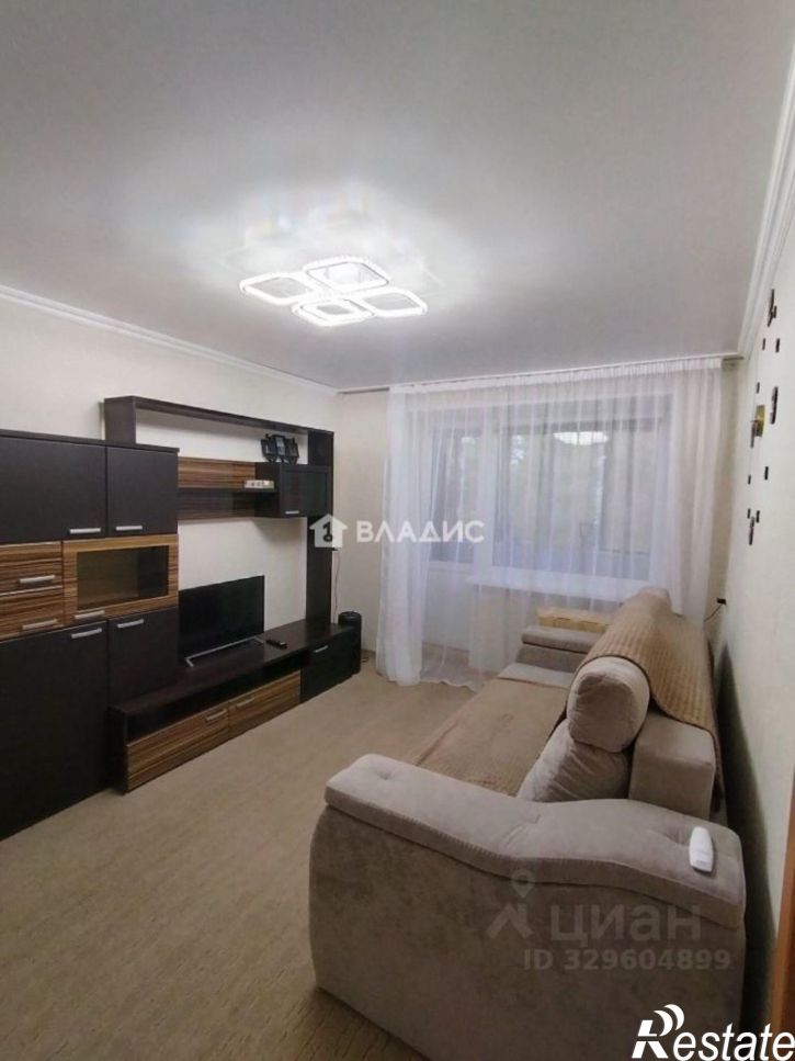 3-комн квартира ул Блюхера, 11,  д. 11