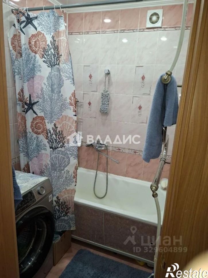 3-комн квартира ул Блюхера, 11,  д. 11