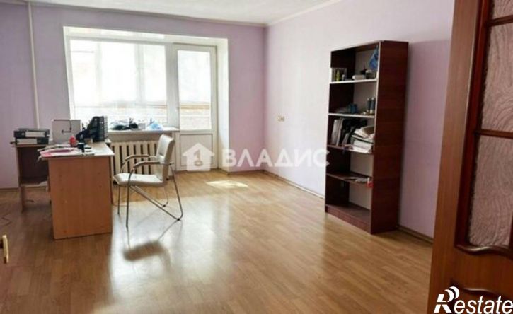4-комн квартира ул Артема, 15,  д. 15