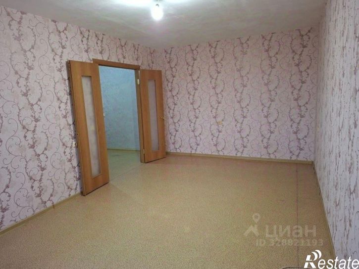 2-комн квартира Лазурная улица, 13,  д. 13