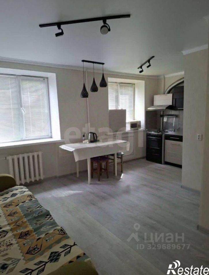 3-комн квартира ул Блюхера, 11,  д. 11