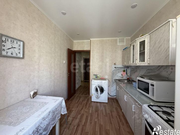 2-комн квартира ул Артема, 102,  д. 102