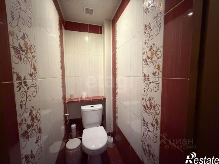 2-комн квартира ул Артема, 102,  д. 102