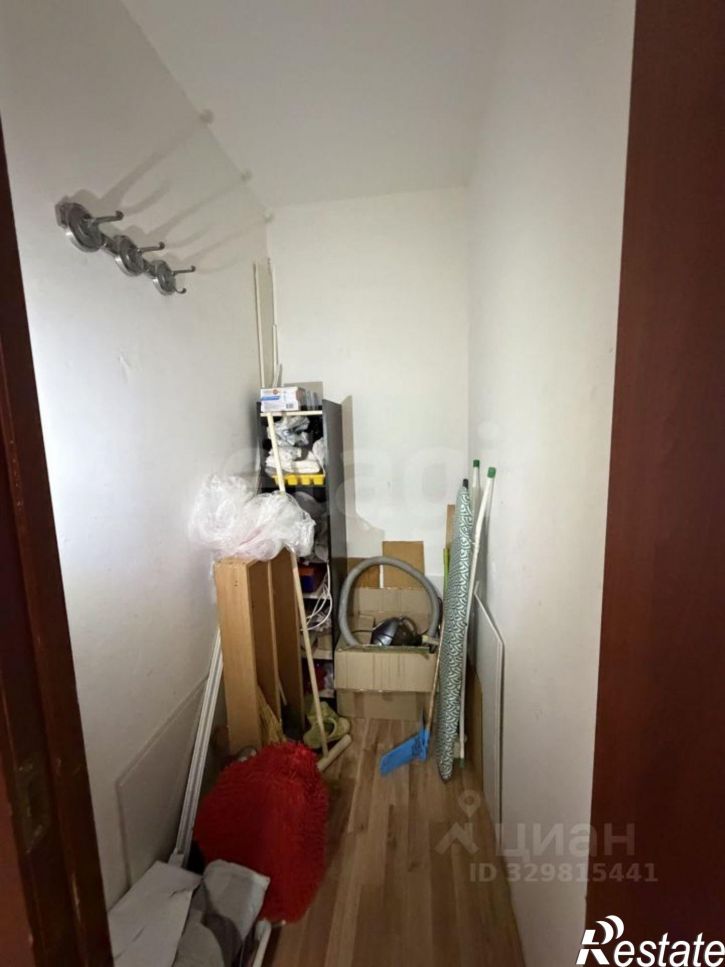 2-комн квартира ул Артема, 102,  д. 102
