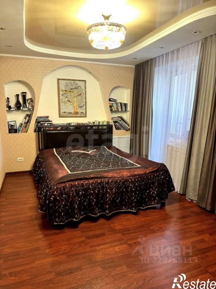 3-комн квартира ул Караная Муратова, 6,  д. 6
