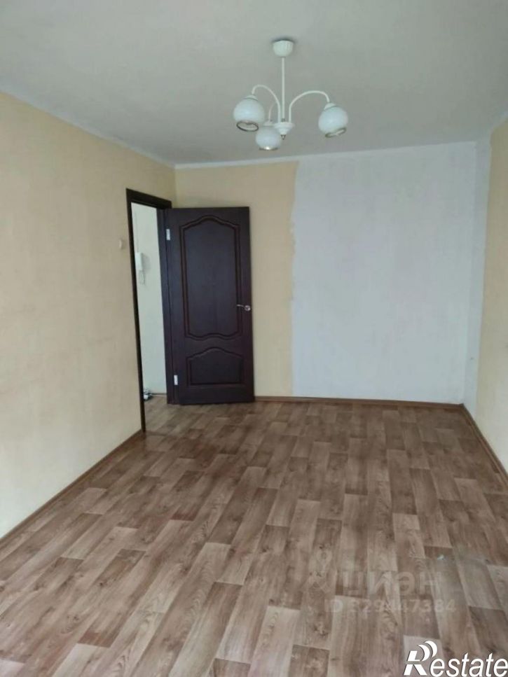 1-комн квартира улица Комарова, 14,  д. 14