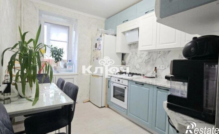3-комн квартира ул Менделеева, 4,  д. 4