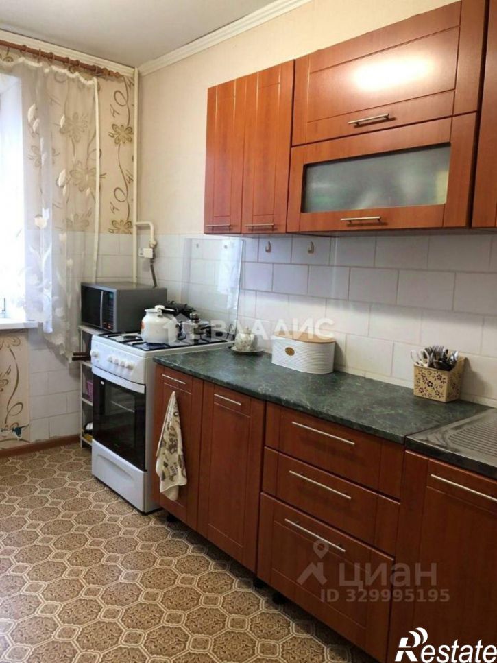 3-комн квартира улица Артёма, 21Б,  д. 21Б