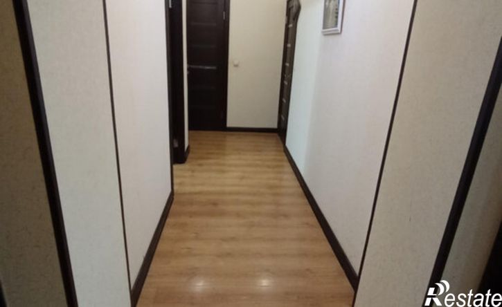 3-комн квартира ул Артема, 100,  д. 100