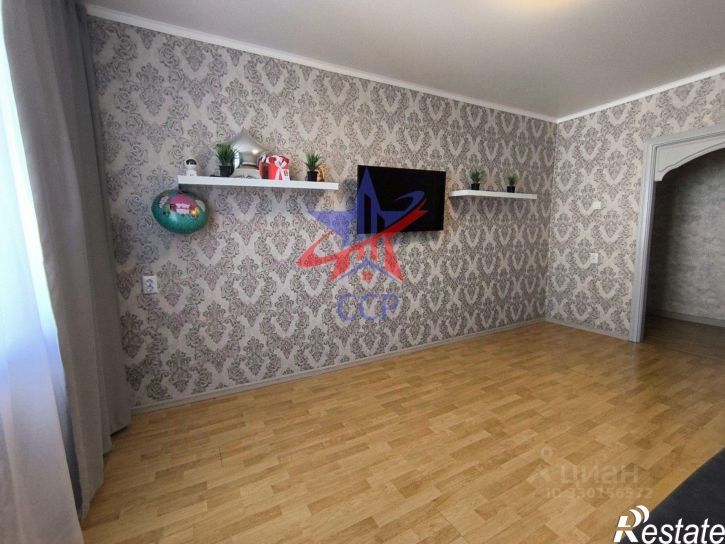 3-комн квартира улица Артёма, 113,  д. 113