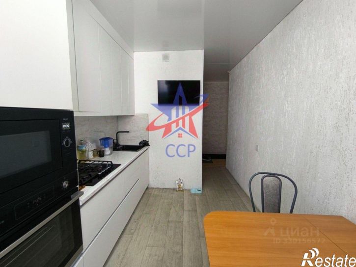 3-комн квартира улица Артёма, 113,  д. 113