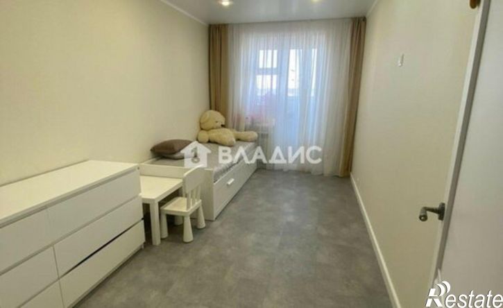 2-комн квартира улица Строителей, 24,  д. 24