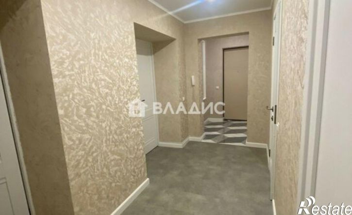 2-комн квартира улица Строителей, 24,  д. 24