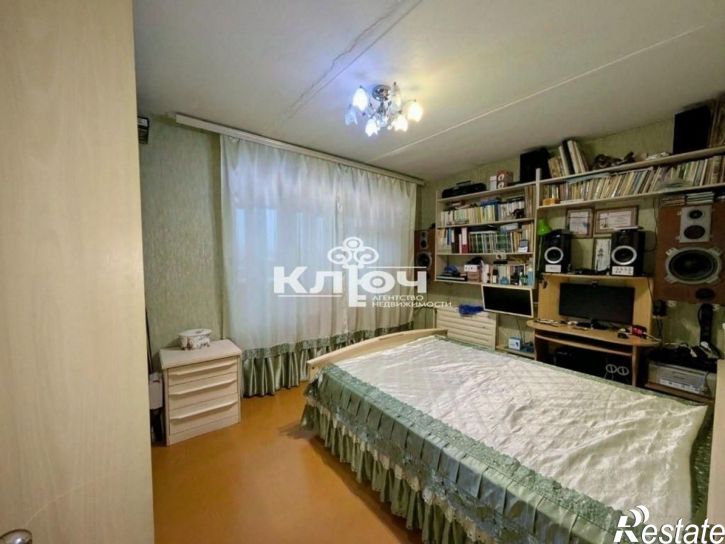 4-комн квартира ул Сазонова, 8,  д. 8