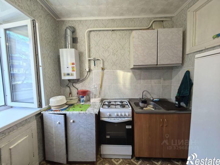 1-комн квартира ул Нахимова, 2,  д. 2