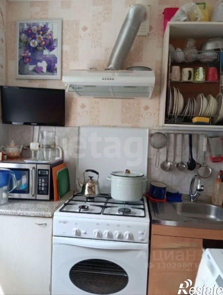 2-комн квартира Коммунистическая улица, 19,  д. 19