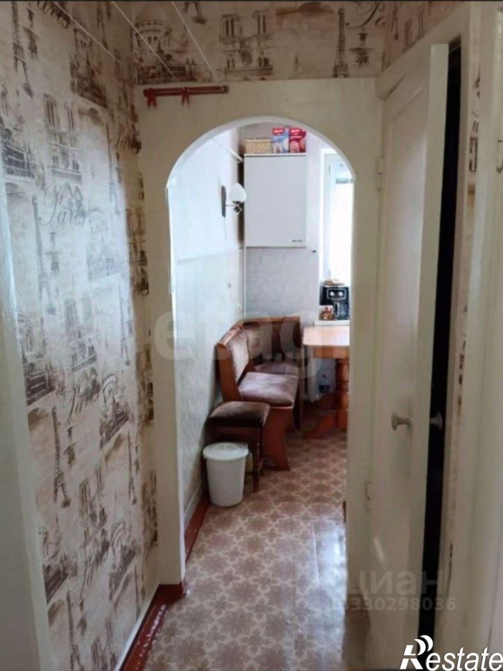 2-комн квартира Коммунистическая улица, 19,  д. 19