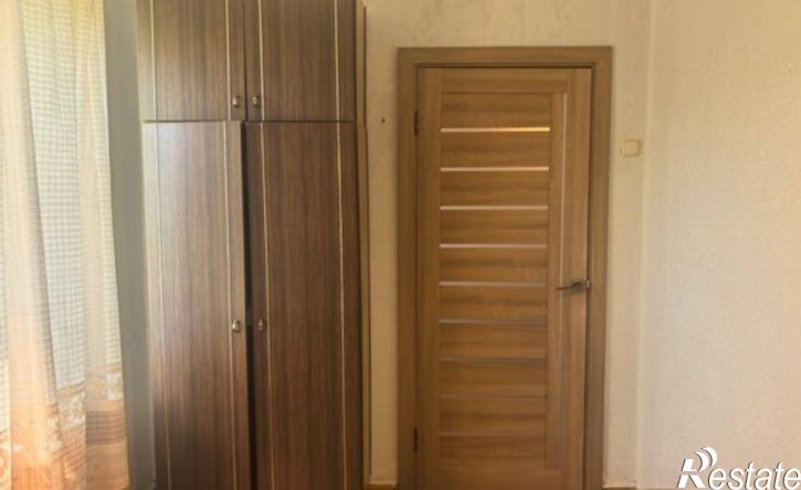 4-комн квартира пр-кт Октября, 5,  д. 5