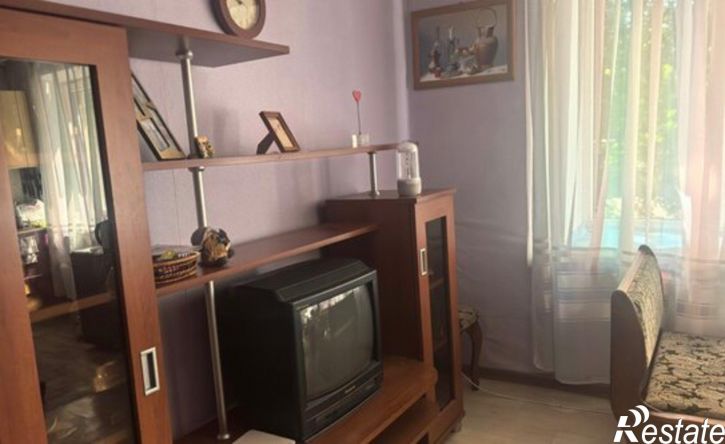 4-комн квартира пр-кт Октября, 5,  д. 5