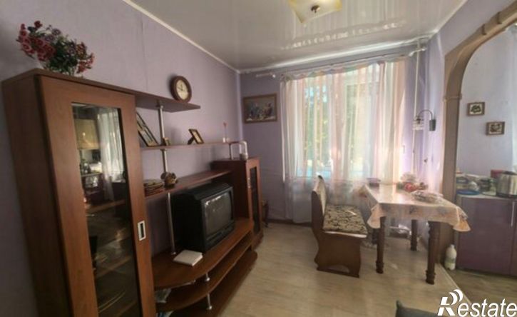 4-комн квартира пр-кт Октября, 5,  д. 5
