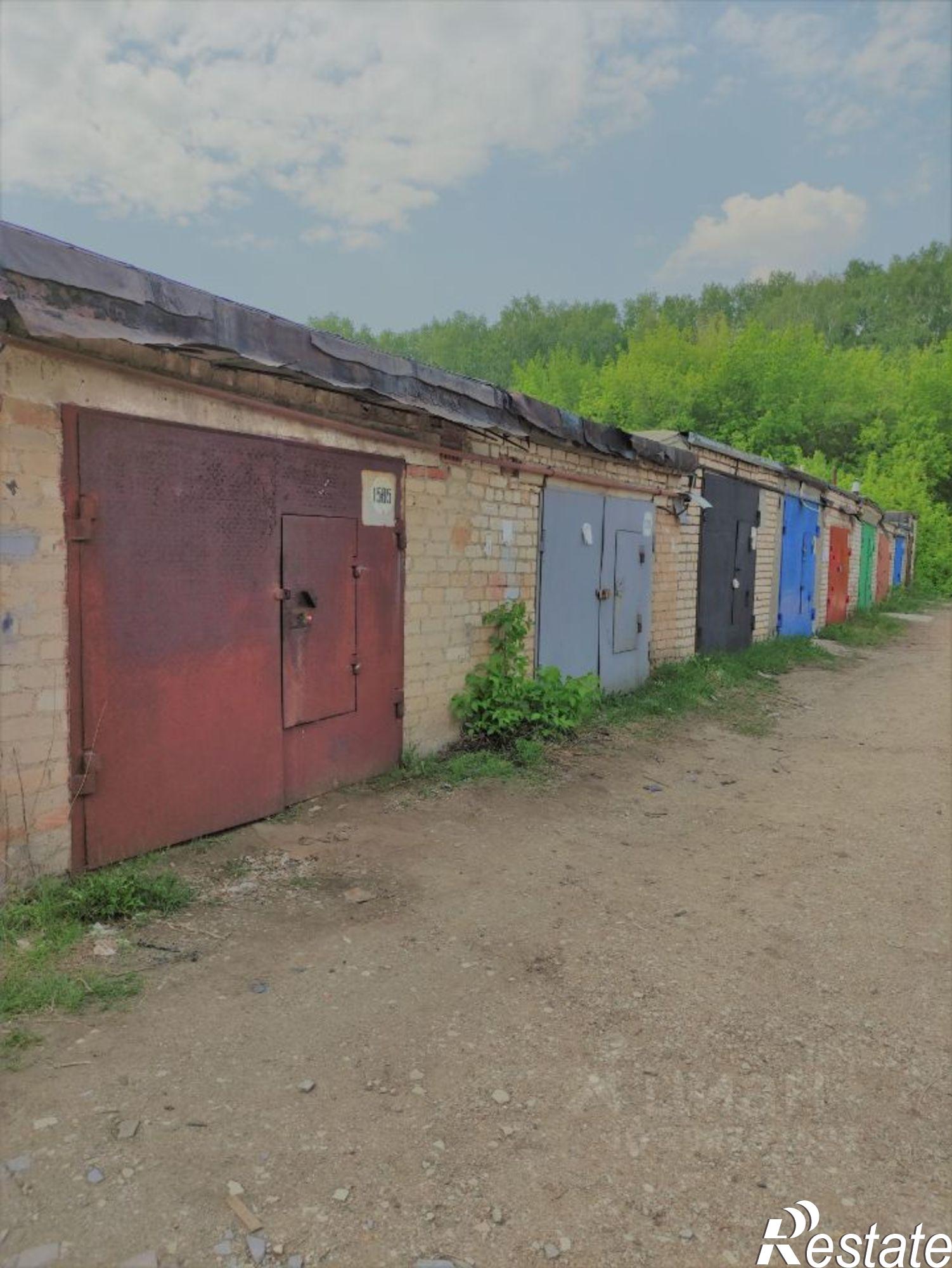 Купить гараж, место в паркинге за 289 351 рублей