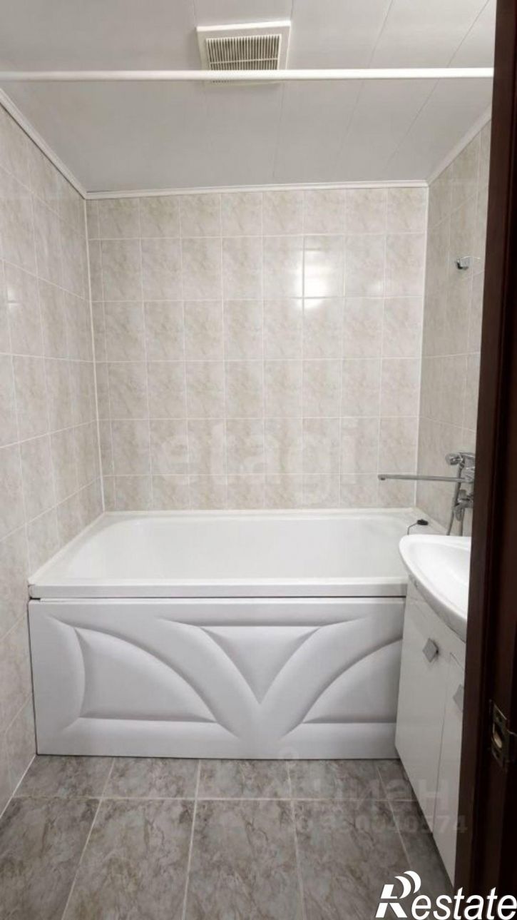 2-комн квартира ул Артема, 113,  д. 113