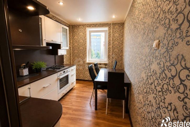 2-комн квартира ул Артема, 113,  д. 113