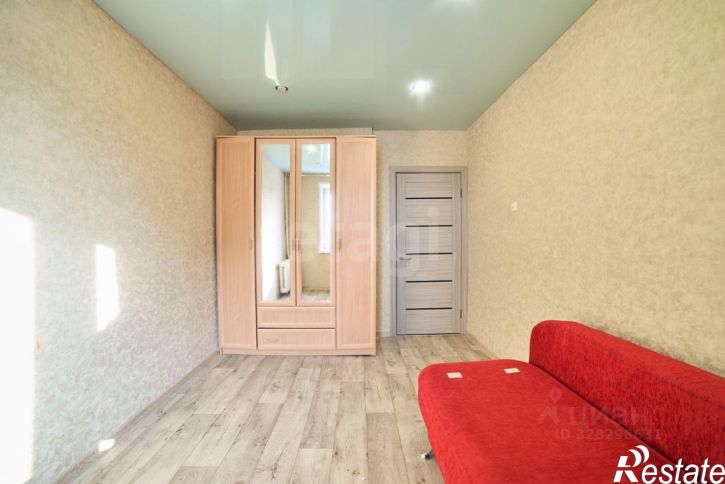 3-комн квартира улица Караная Муратова, 3,  д. 3