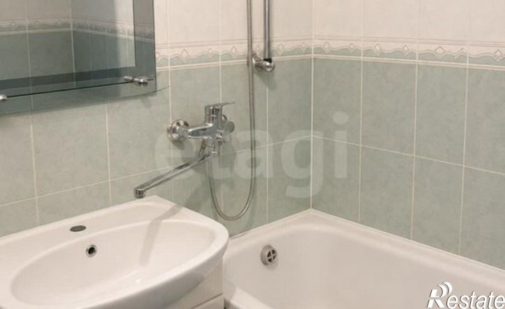 3-комн квартира улица Артёма, 73,  д. 73