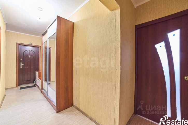 3-комн квартира улица Караная Муратова, 3,  д. 3