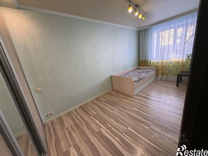2-комн квартира ул Блюхера, 1,  д. 1