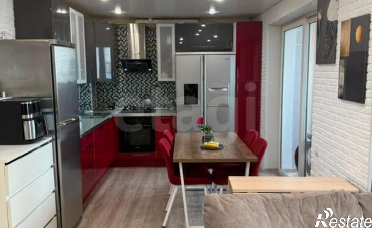 3-комн квартира ул Артема, 84,  д. 84