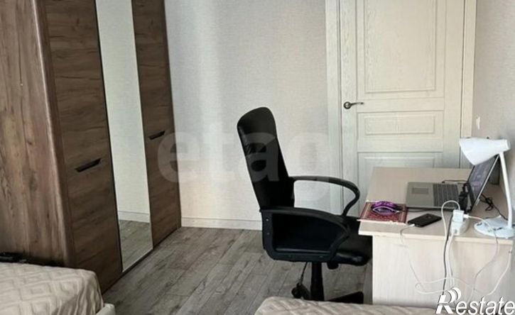 3-комн квартира ул Суханова, 18,  д. 18