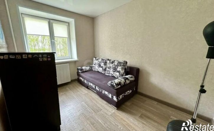 4-комн квартира улица Комарова, 6,  д. 6