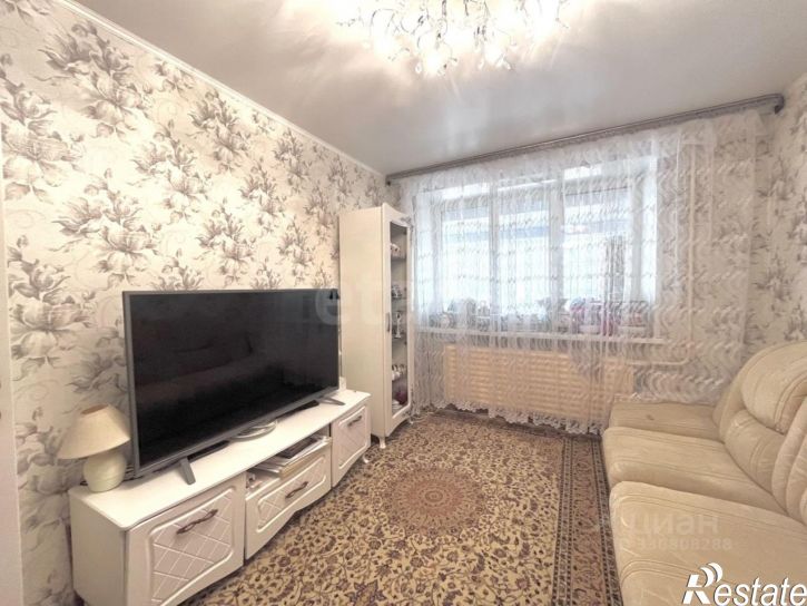 3-комн квартира улица Сазонова, 8,  д. 8