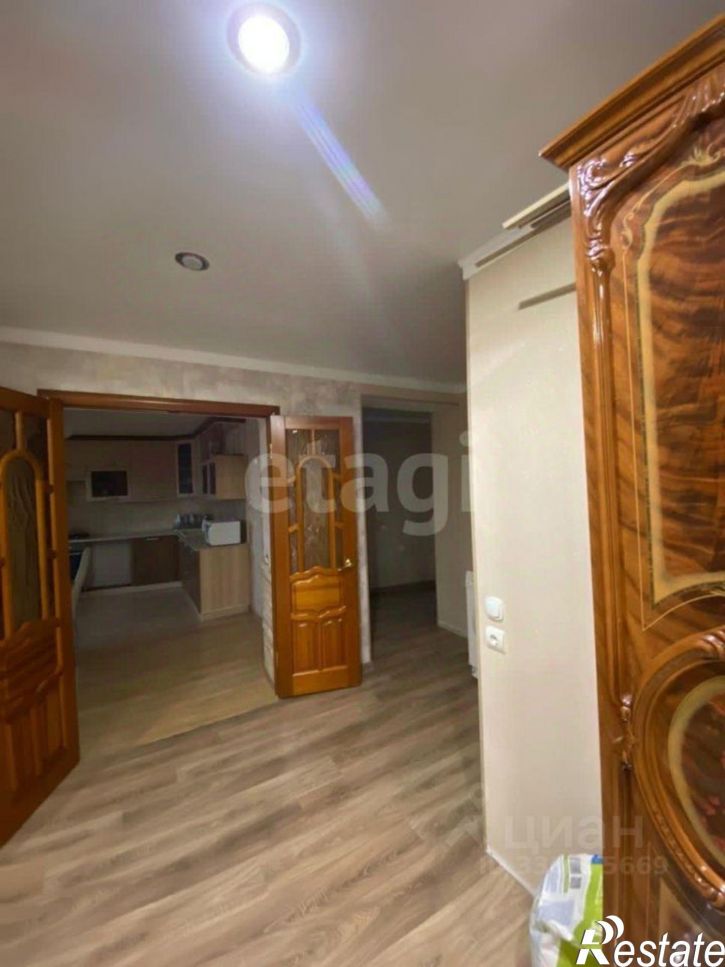 3-комн квартира ул Артема, 70,  д. 70