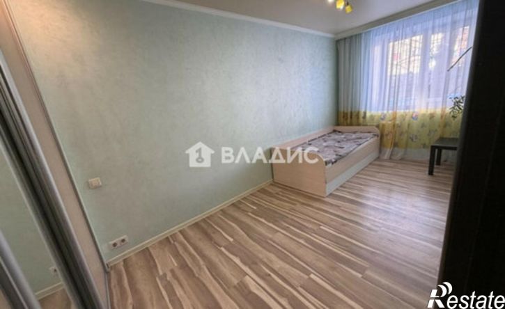 2-комн квартира ул Блюхера, 1,  д. 1
