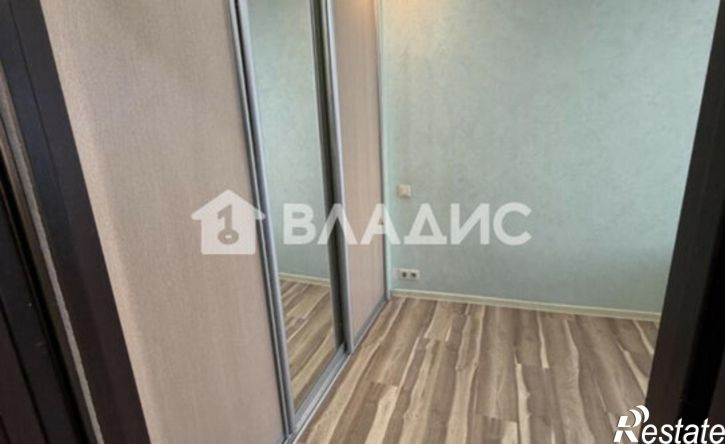 2-комн квартира ул Блюхера, 1,  д. 1