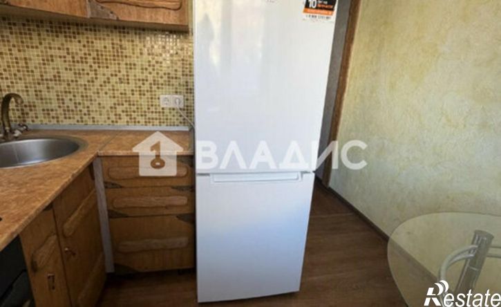 2-комн квартира ул Блюхера, 1,  д. 1