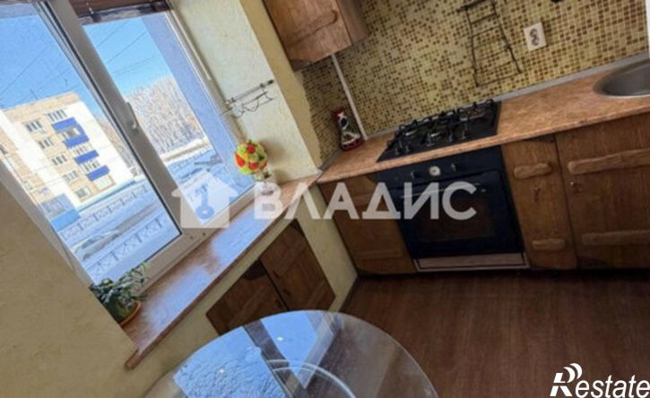 2-комн квартира ул Блюхера, 1,  д. 1